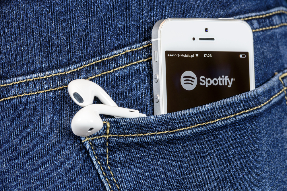 Spotify le quitará dinero a los artistas por un errores de pago generalizado